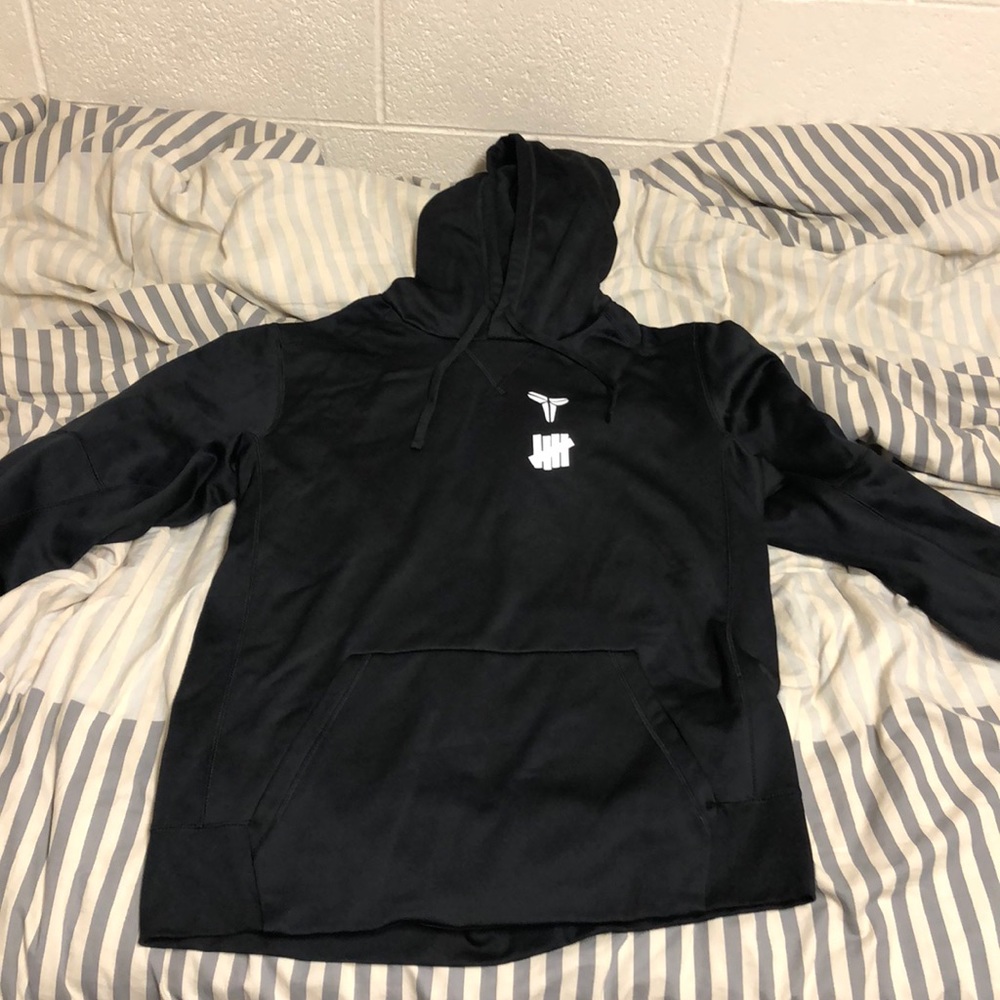 Men’s NIKE X KOBE X UNDEFEATED Hoodie Black Size L